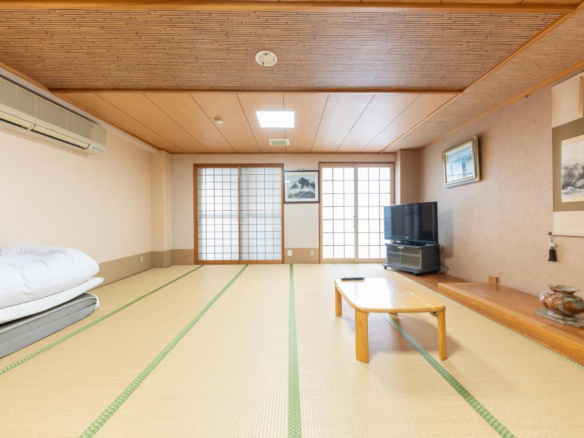 Ryosou Minatosou Joetsu Hotel Kültér fotó