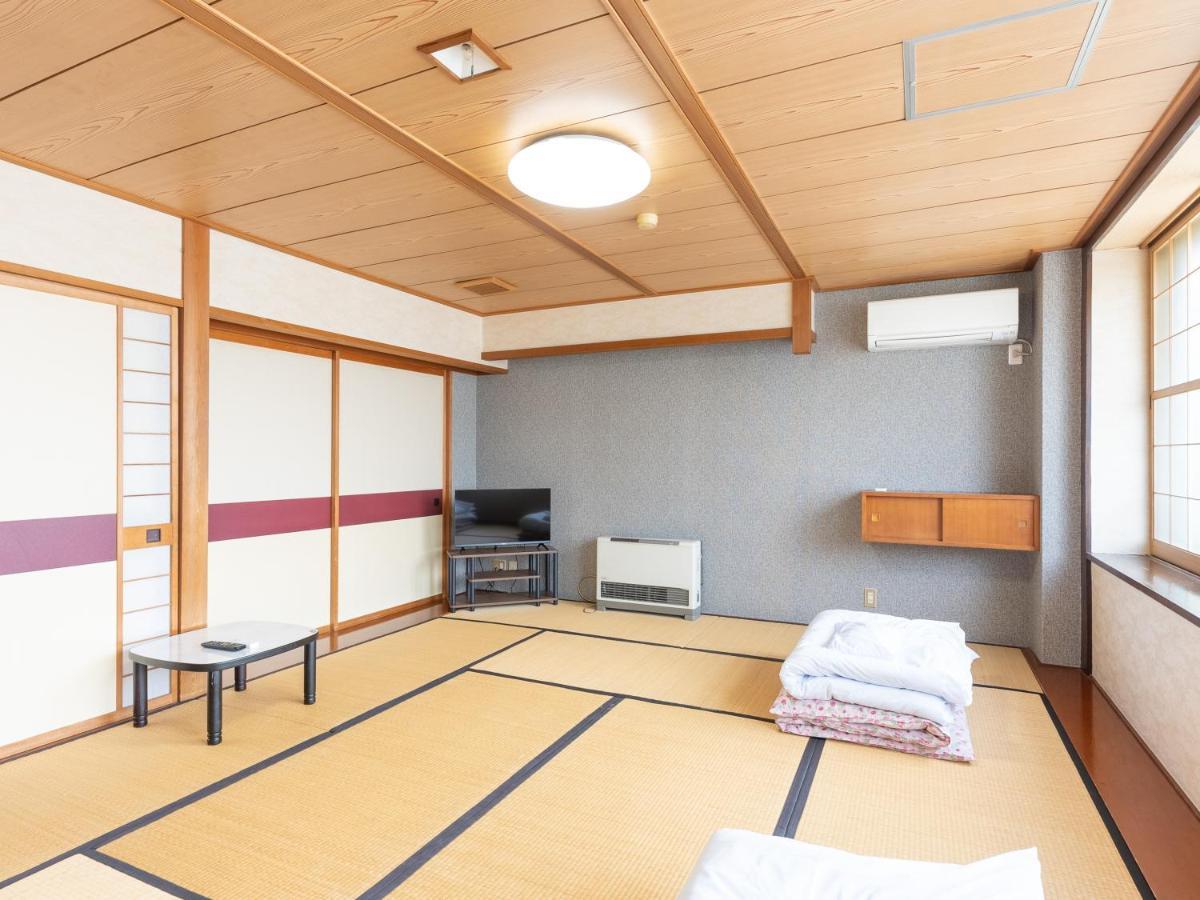 Ryosou Minatosou Joetsu Hotel Kültér fotó