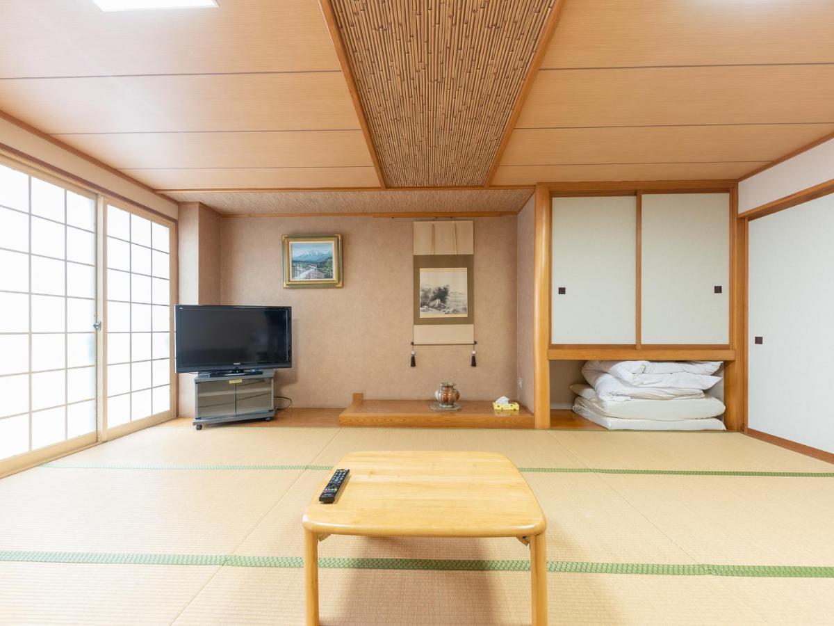Ryosou Minatosou Joetsu Hotel Kültér fotó